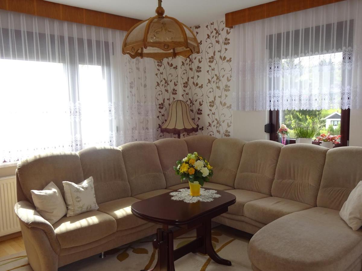Ferienwohnung Rennsteigblick Viernau Ngoại thất bức ảnh